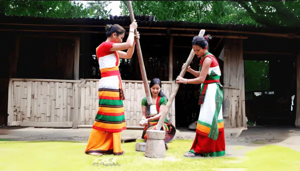 Tribal Wear of Assam The Dimasa Tribe Traditional Dress of Assam 1